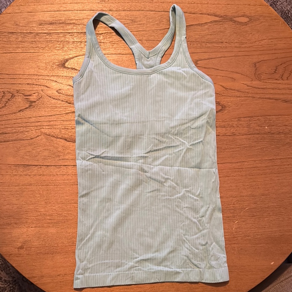 Lululemon ebb to street tank